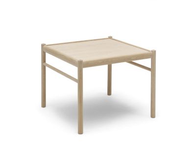 Colonial Table OW449