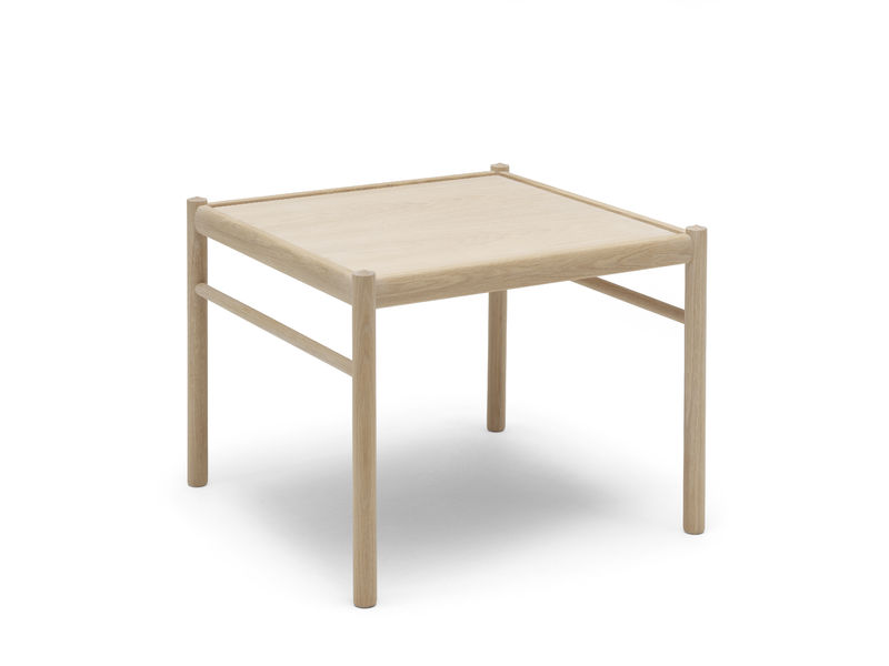 Colonial Table OW449