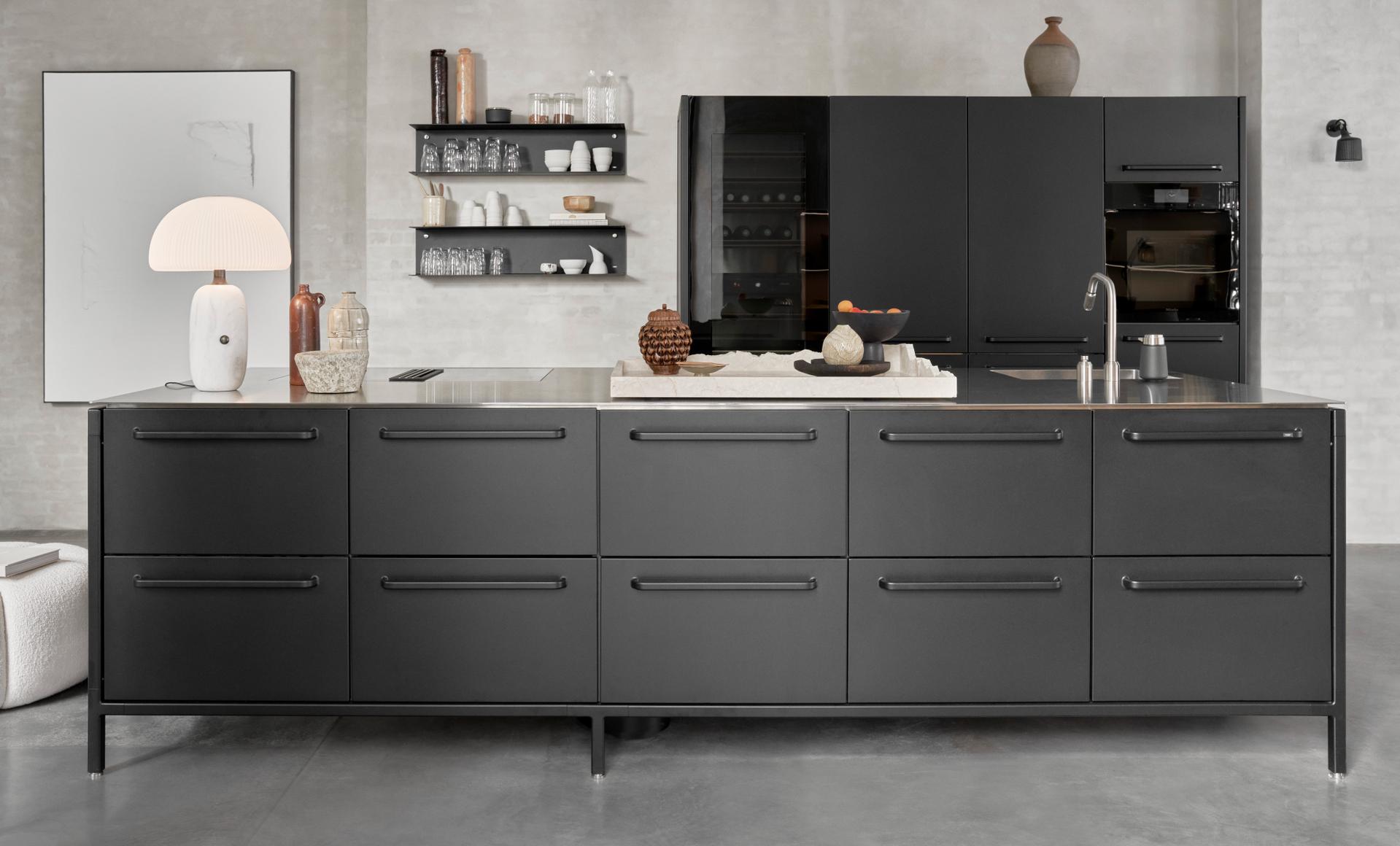 Vipp V1 Küche schwarz