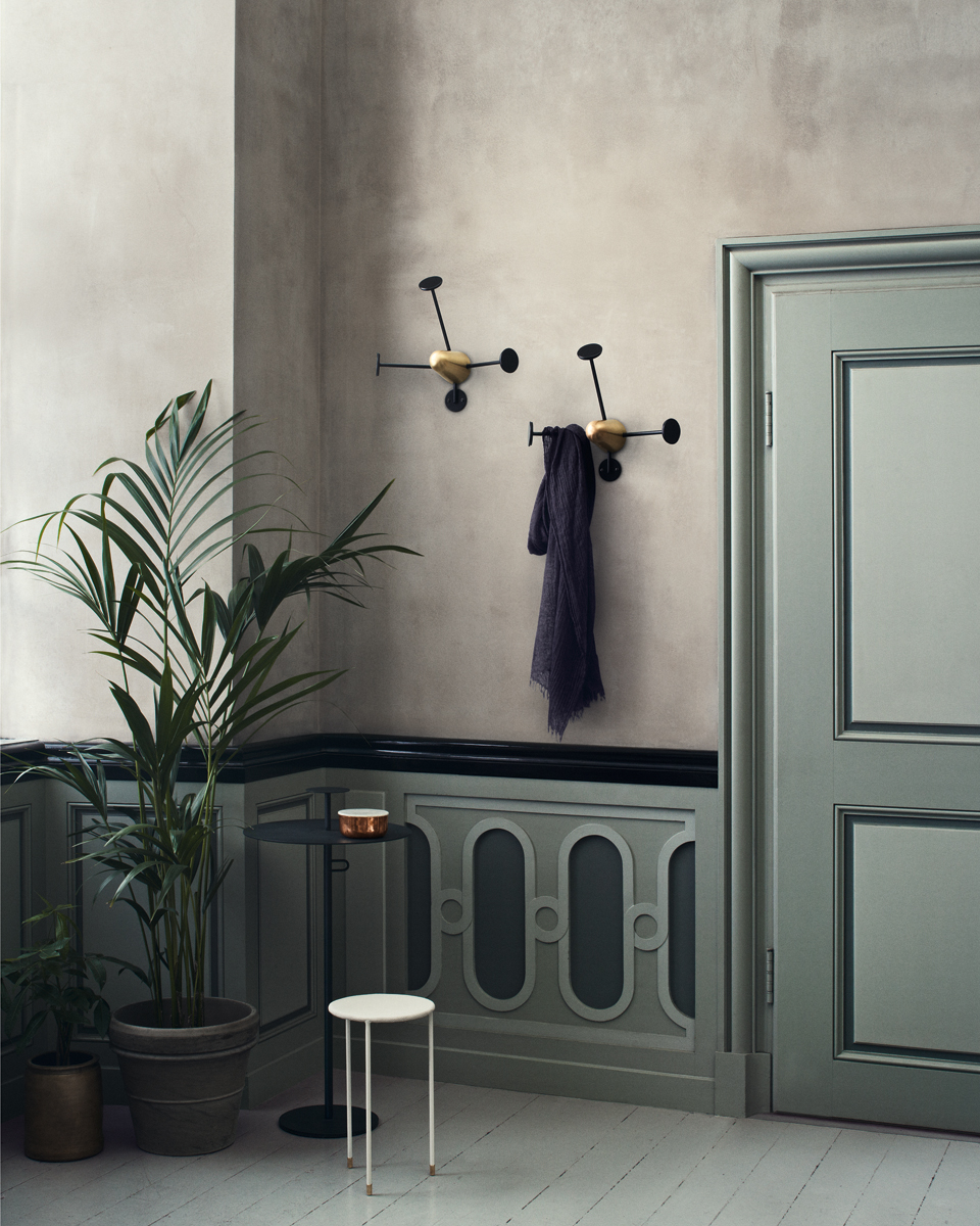 Wandgarderobe Matégot