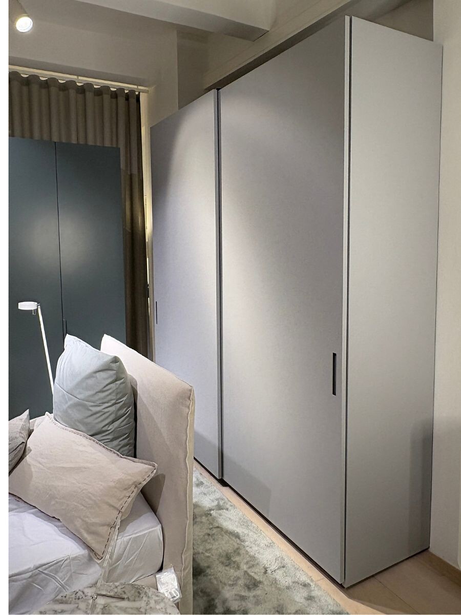 Kleiderschrank Storage