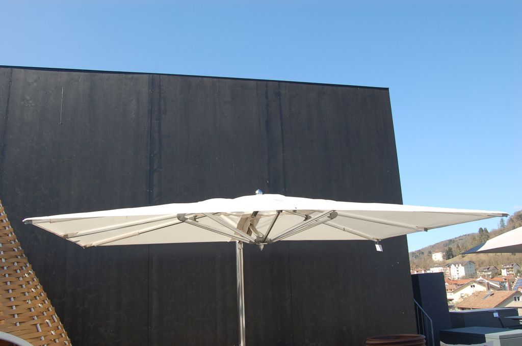 Freiarmschirm OM MAX Klassik Cantilever