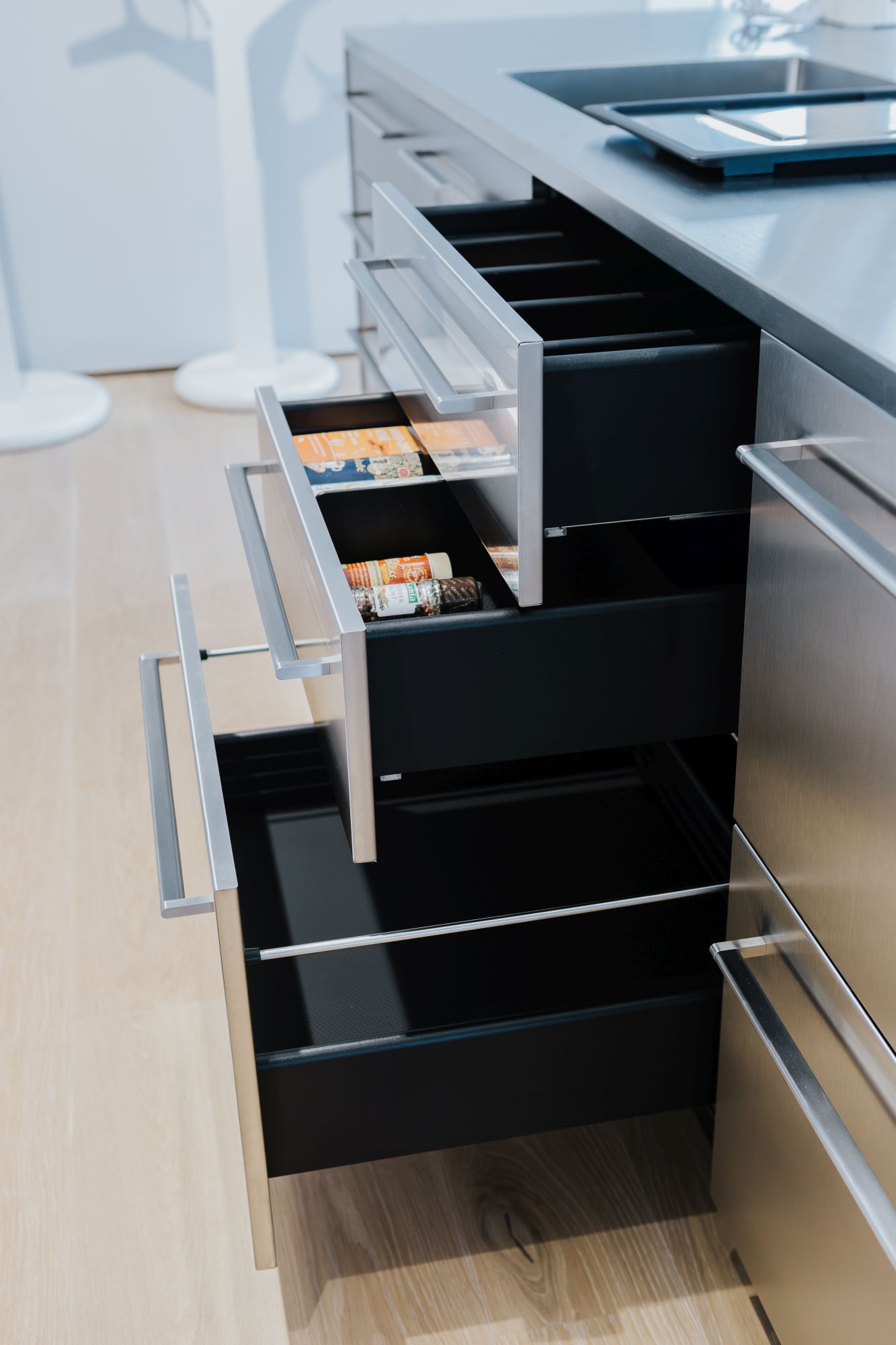 Siematic Wandzeile + VIPP V4 Insel