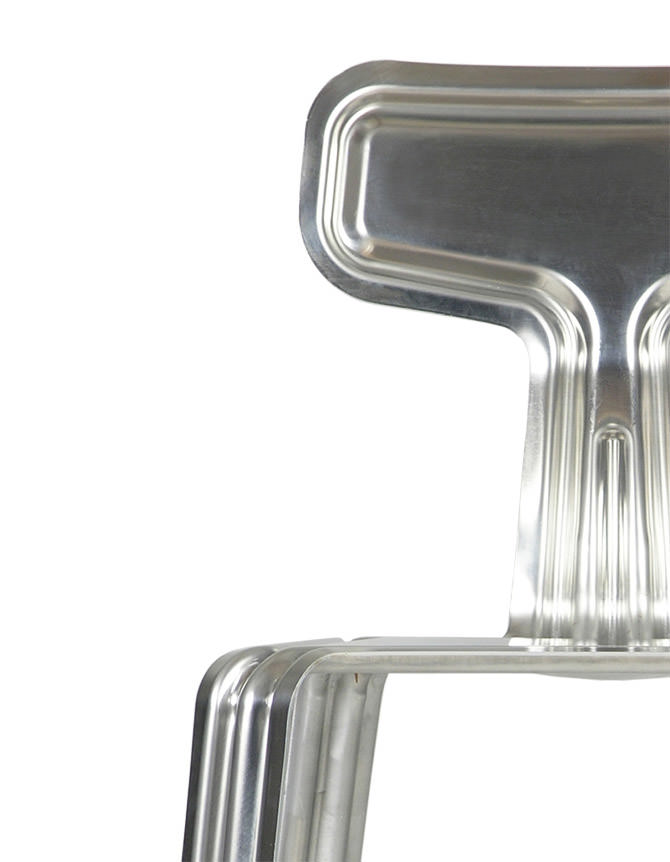 Pressed Chair Stapelstuhl