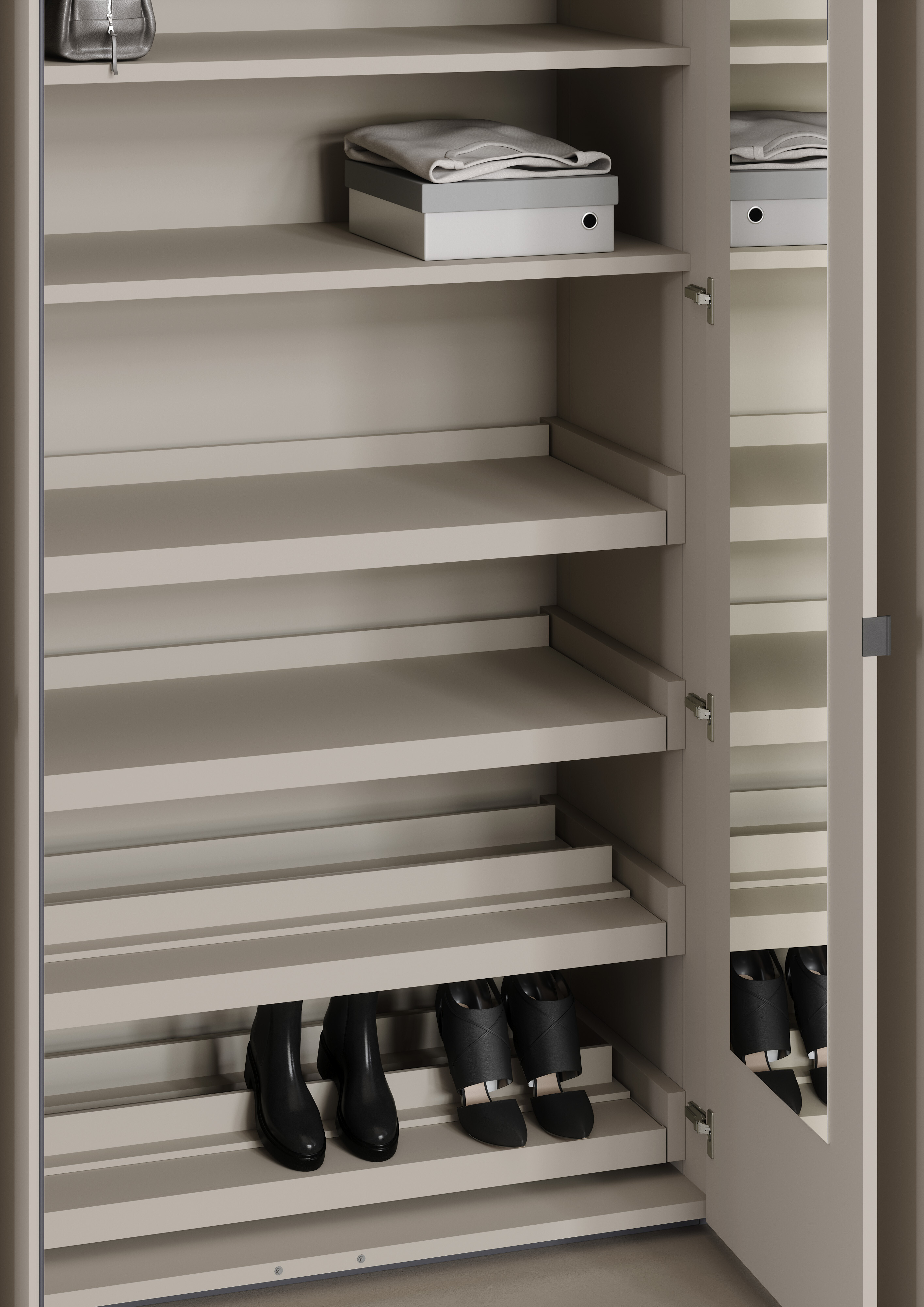 Offenes Regalfach in matter Oberfläche mit verstellbaren Einlegeböden in heller Ausführung