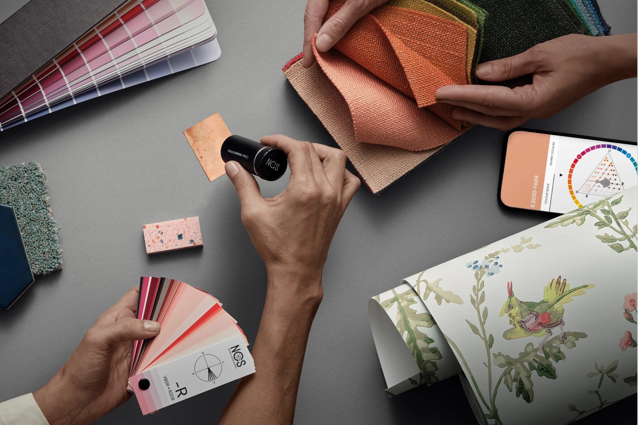 Freifrau Amelie Edition Coco Living & Janua T-Rox Tisch NCS Farben