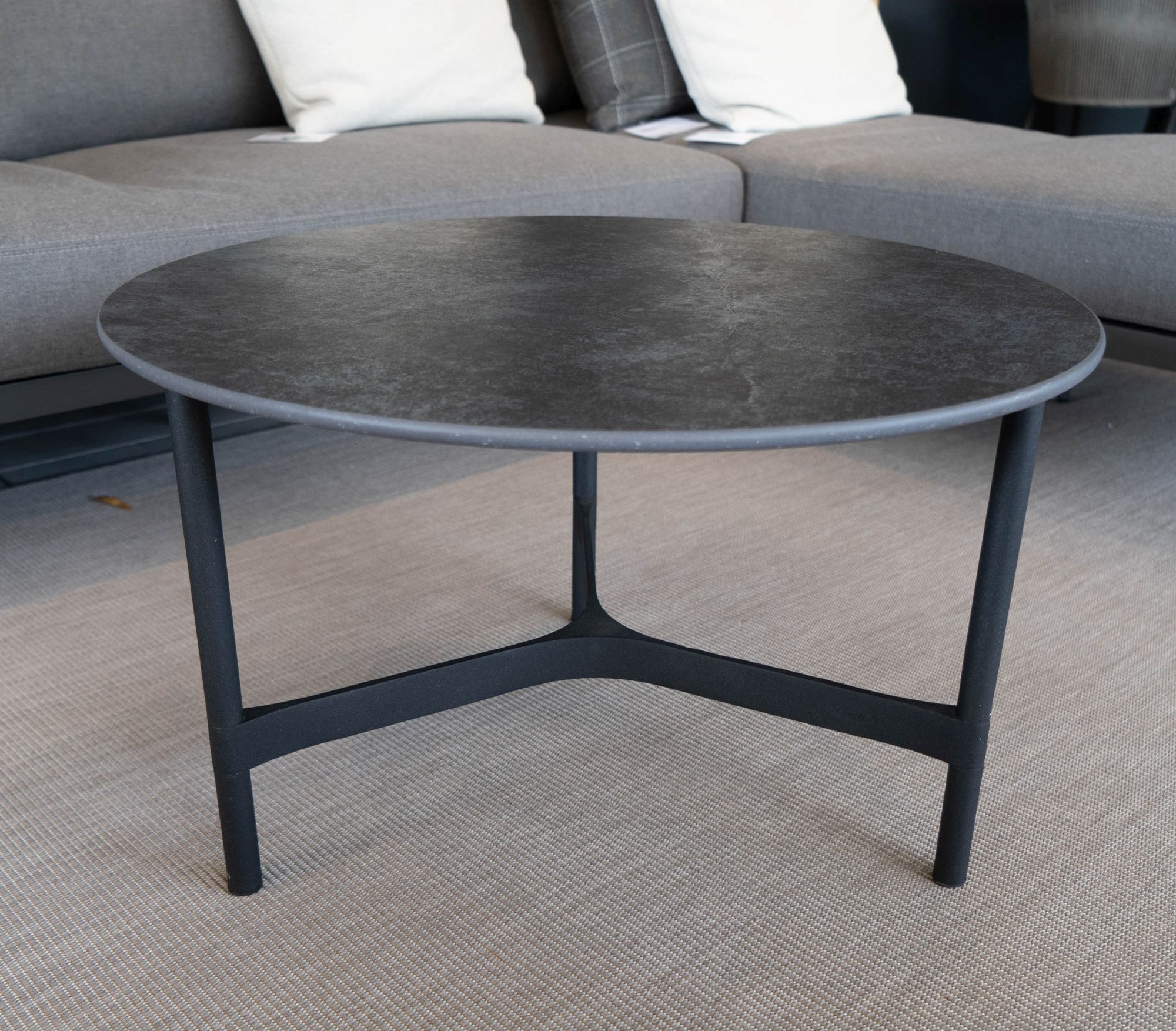 Beistelltisch Twist medium