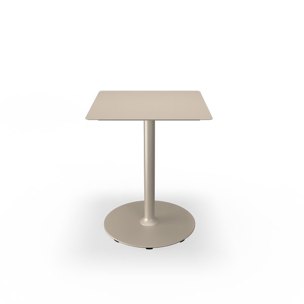 Tisch Pico von Houe mit beiger Tischplatte und filigranem, sternförmigem Gestell