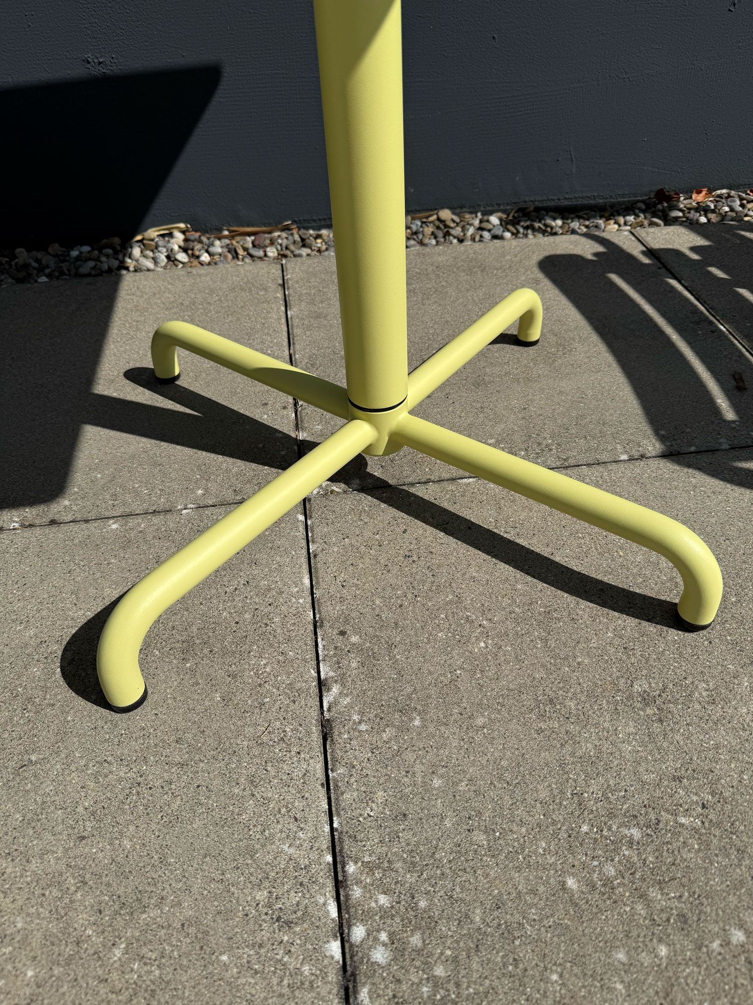 Tisch Pico