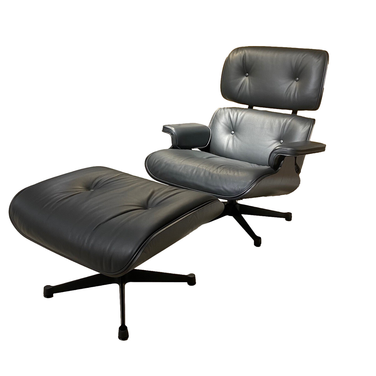 Eames Lounge Chair & Ottoman