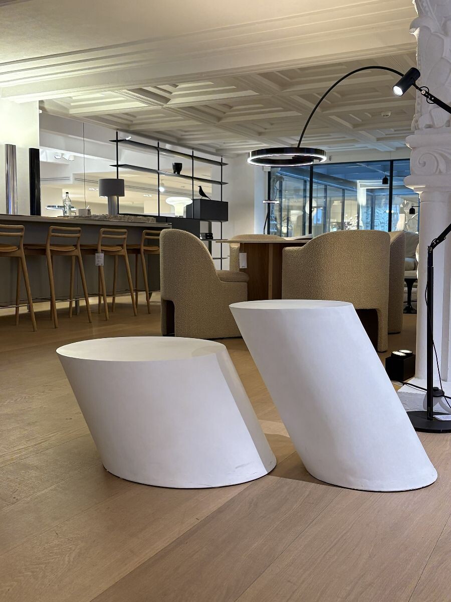 Tilt Coffee Table