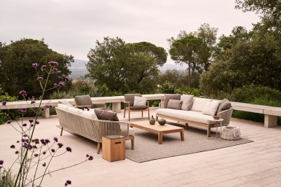 Sofa Mood Lounge Und Sessel Ukiyo mit Beistelltisch Tairu von Tribu