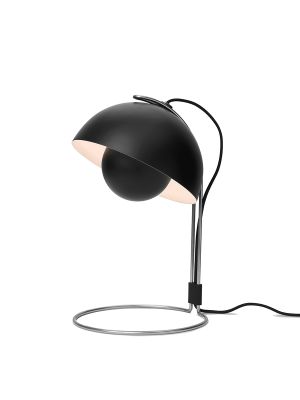 Shop: Tischleuchte Flowerpot VP4