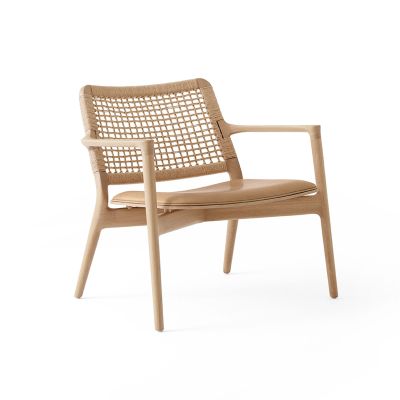 Shop: Sessel Vipp 488 Cabin Lounge Chair