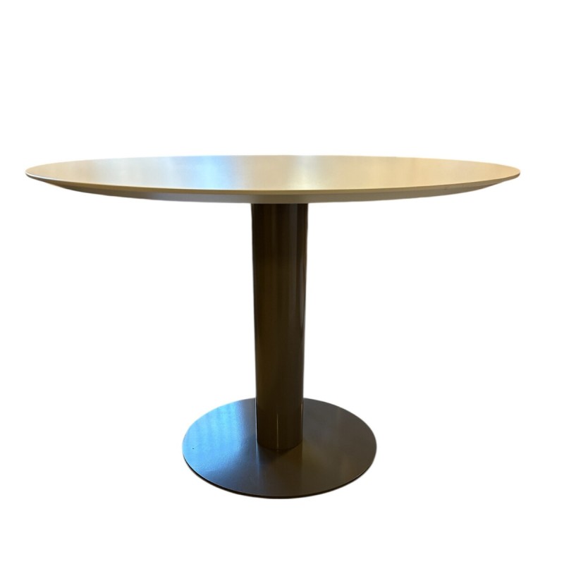 Tisch Discus