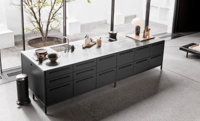 Shop: Vipp V1 Küche schwarz