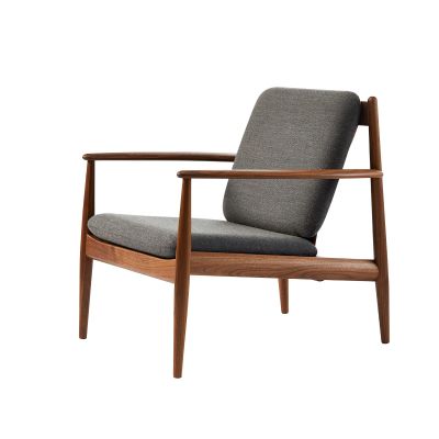 GJ 118 Easy Chair