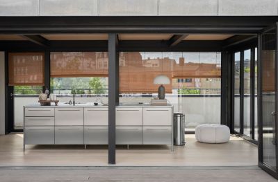 Shop: Vipp V4 Küche Edelstahl