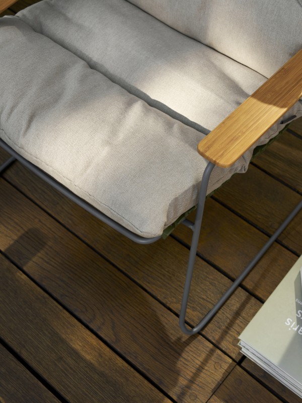 Click roomy lounge chair HOUE