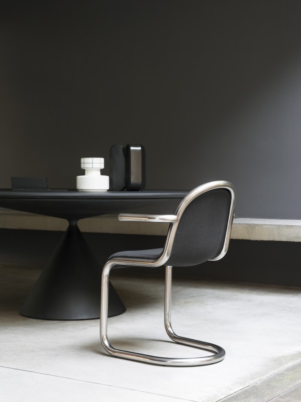 Tisch Clay von Desalto