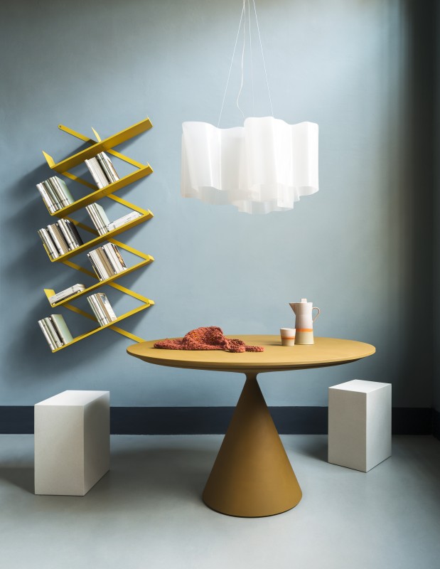 Tisch Clay von Desalto