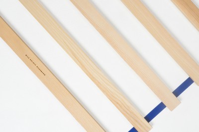 Der Lattenrost ist erhältlich in 200 und 220 cm Länge sowie Breiten von 90 bis 200 cm. Er ist passend für die Moormann-Betten Siebenschläfer, Tagedieb und Tagedieb Stapelbett.